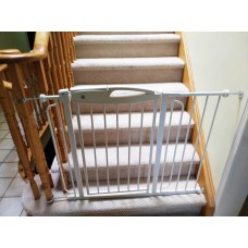High Quality Durable Steel Stairway Doorway Adjustable Baby Safety Gate Rail